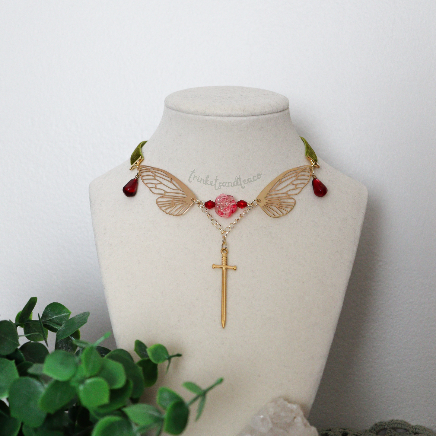 The Lover's Knight Necklace